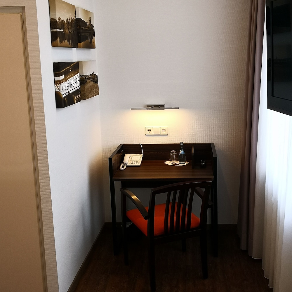 Sevendays Hotel Boardinghouse 35/50