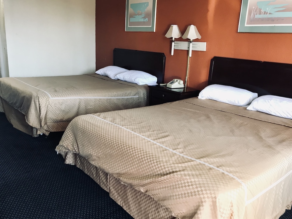 Executive Inn 15/45