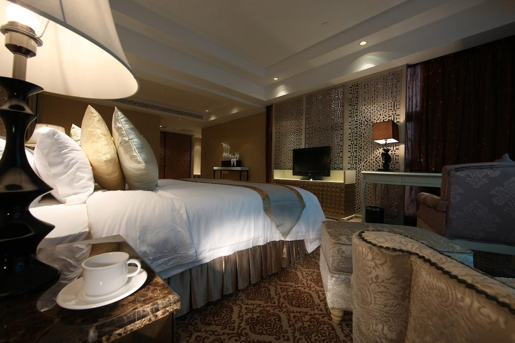 Yihe Grand Hotel 27/38