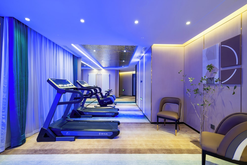 Nostalgia S Hotel (Beijing Fangshan Guangyangcheng Metro Station) 45/67