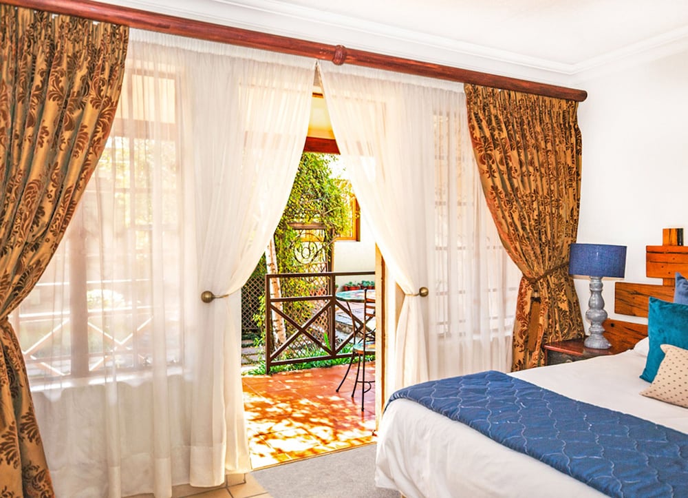Afrique Boutique Hotel O.R. Tambo 12/50