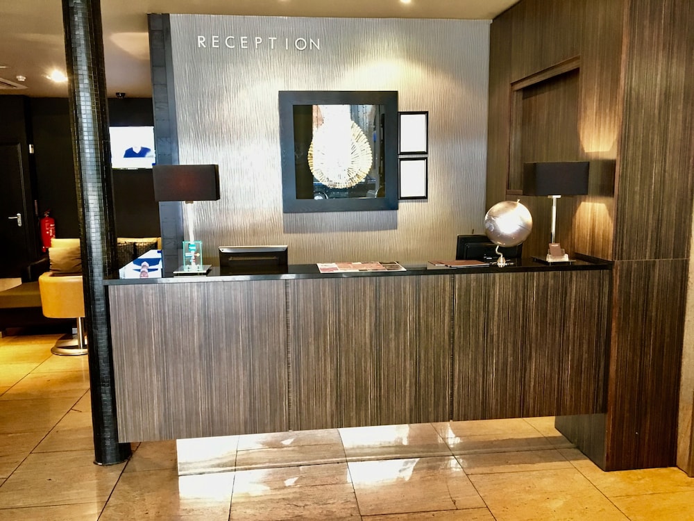アーット ホテル グラスゴー(ARTTO HOTEL) 写真3
