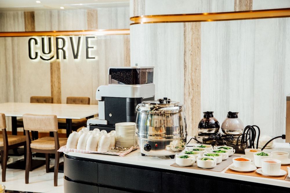 First Pride Hotel Bangkok 48/56
