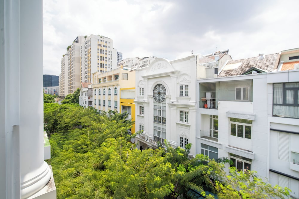 Saigon South Serviced Apartments 1 38/46