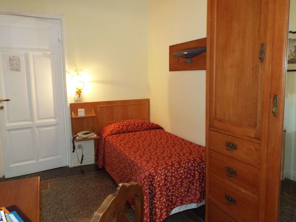 Hotel Canali, Portofino Coast 32/50