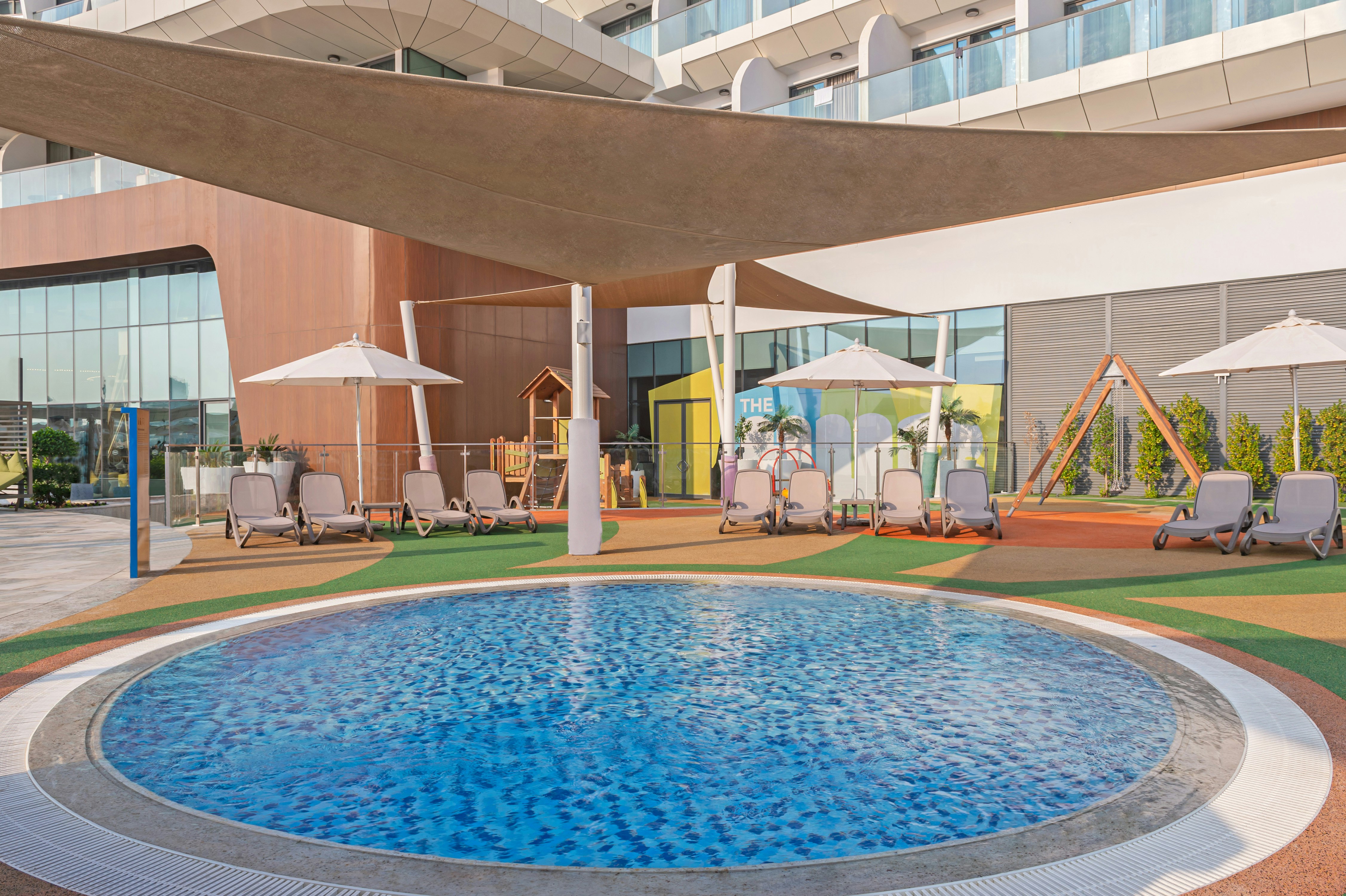 Hampton By Hilton Marjan Island 27/29