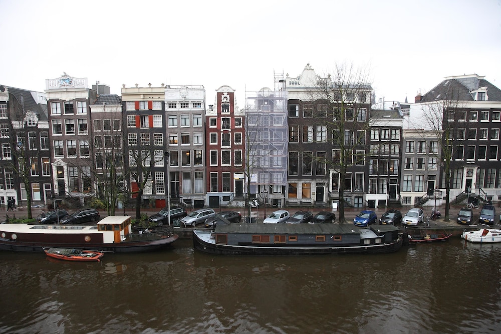 Hotel Canal View 22/32