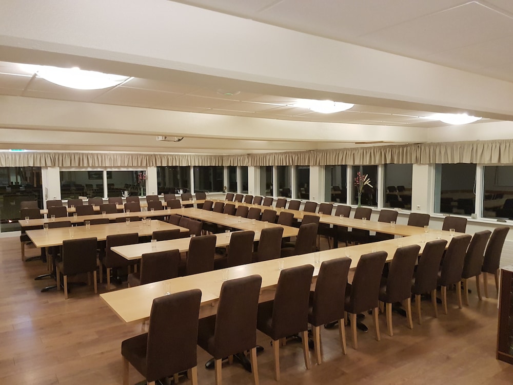 Hotel Kjarnalundur 34/50