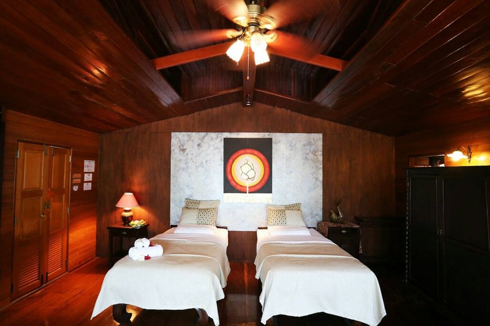 Kaengkrachan Boathouse Paradise Resort 32/78