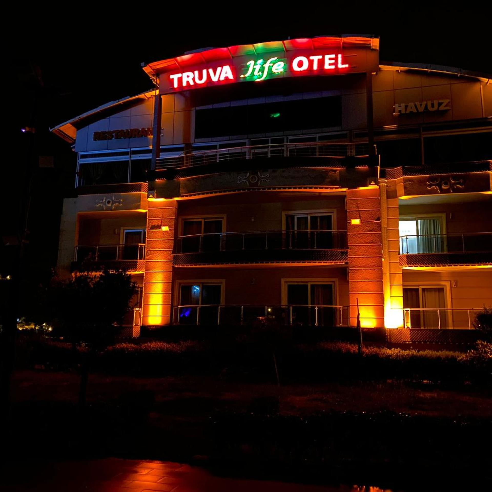 TRUVA LIFE HOTEL 6/58