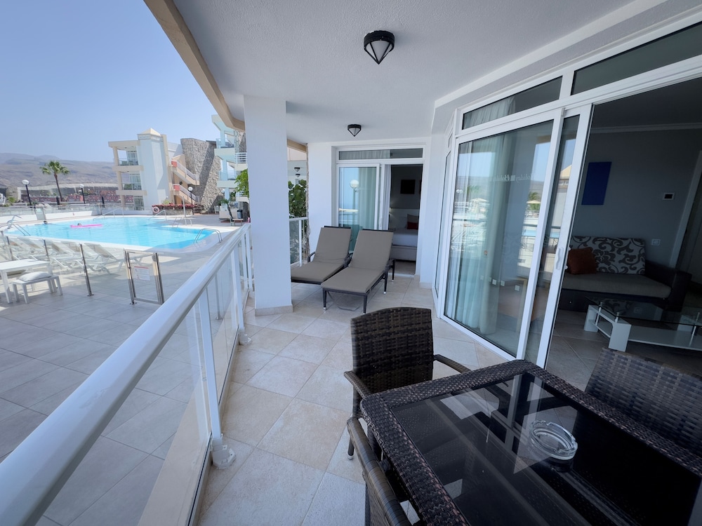 Holiday Club Vista Amadores 24/65