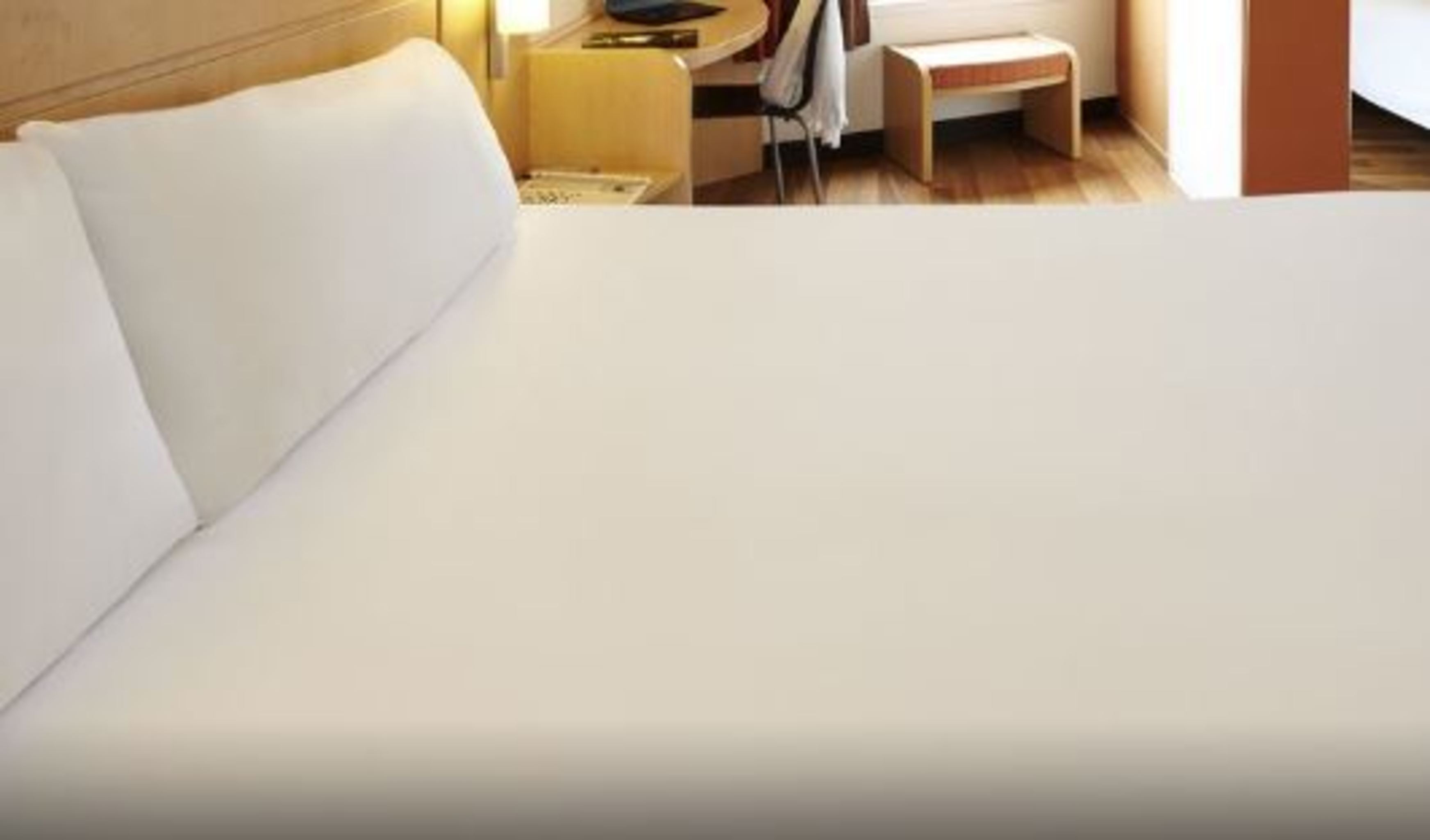 STANDARD, SINGLE BED