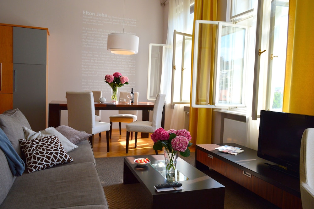 Boutique Hotel Klarov 42/72