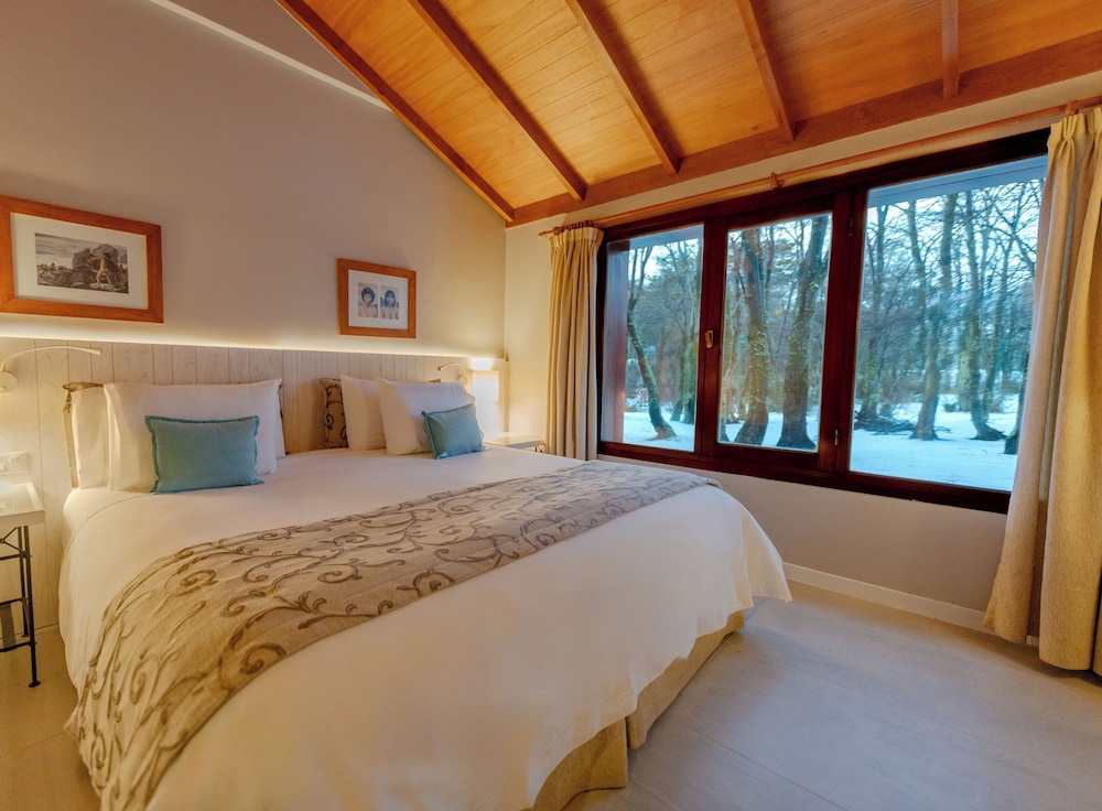 Standard, Forest View