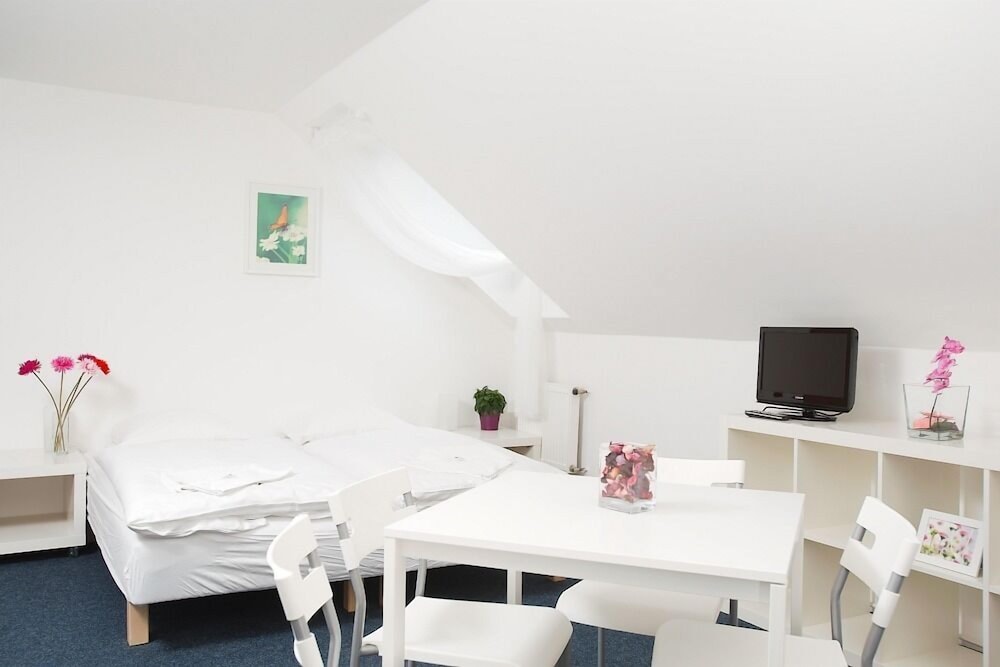 Stary Pivovar Hotel 30/65