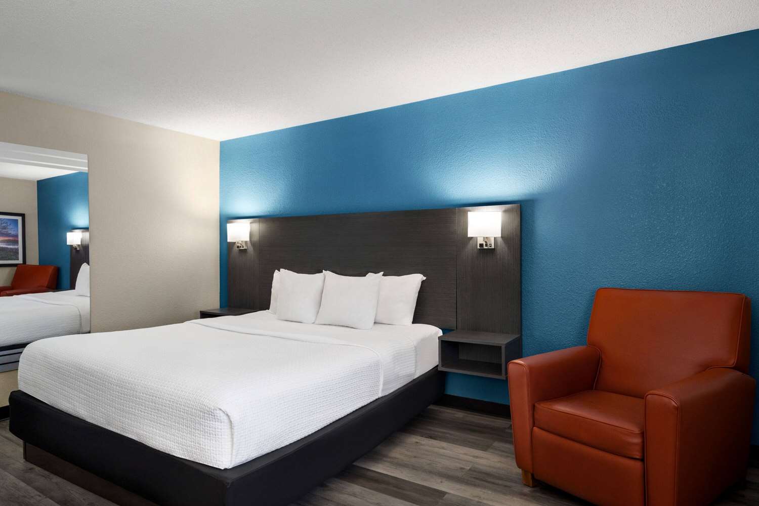 La Quinta Inn & Suites by Wyndham Chicago Tinley Park 18/47