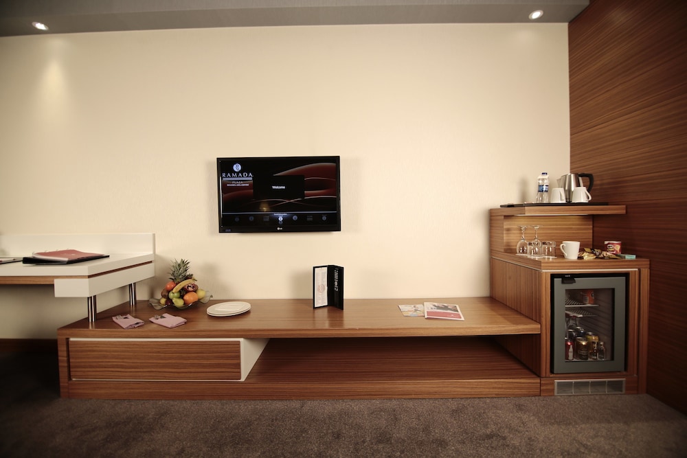Wyndham Istanbul Asia Airport 26/27