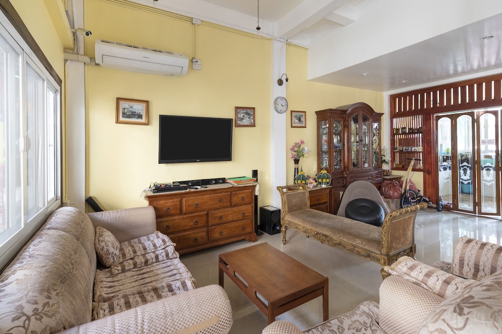 Bangkok Check Inn 52/70
