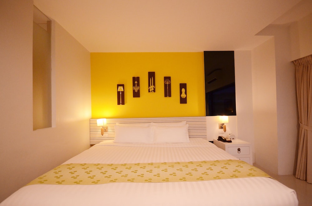 The Lantern Resorts Patong Phuket 13/71
