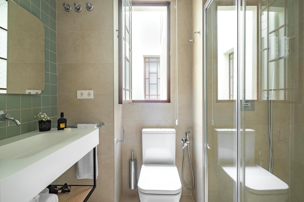 Aspasios Garden Apartments 43/46