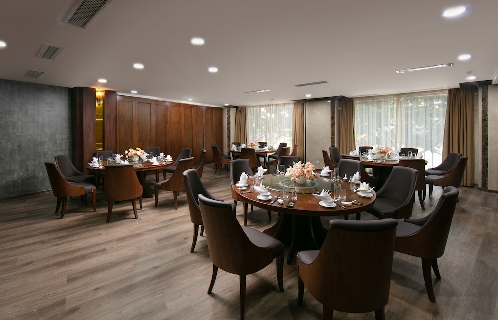 Lao CAI Star Hotel 31/50