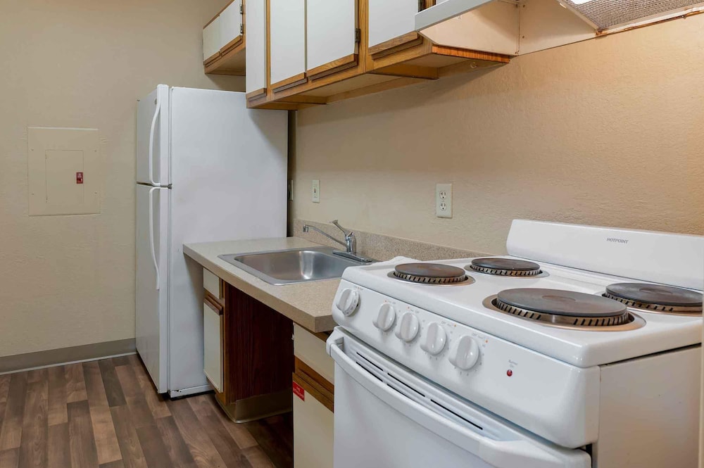 Extended Stay America - Chicago- O'hare - Allstate Arena 51/51