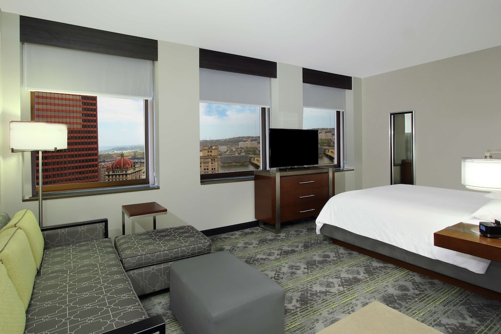 Embassy Suites By Hilton Pittsburgh Downtown 12/57