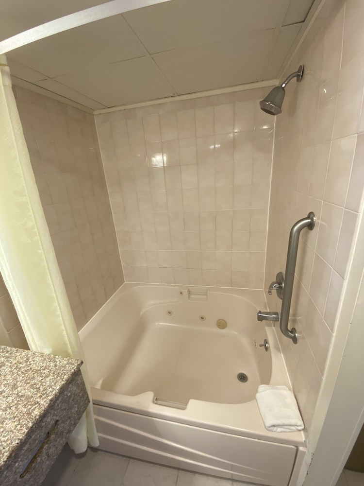Best Western Garden State Inn 28/31
