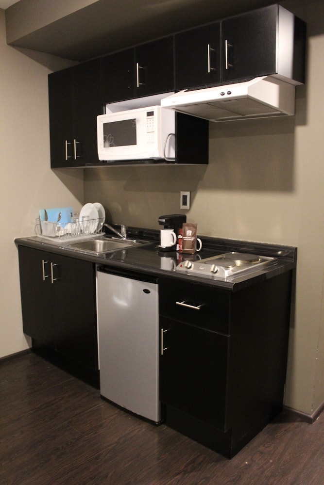 Elite 47 Hotel And Suites Ex Pia Suites 6/51