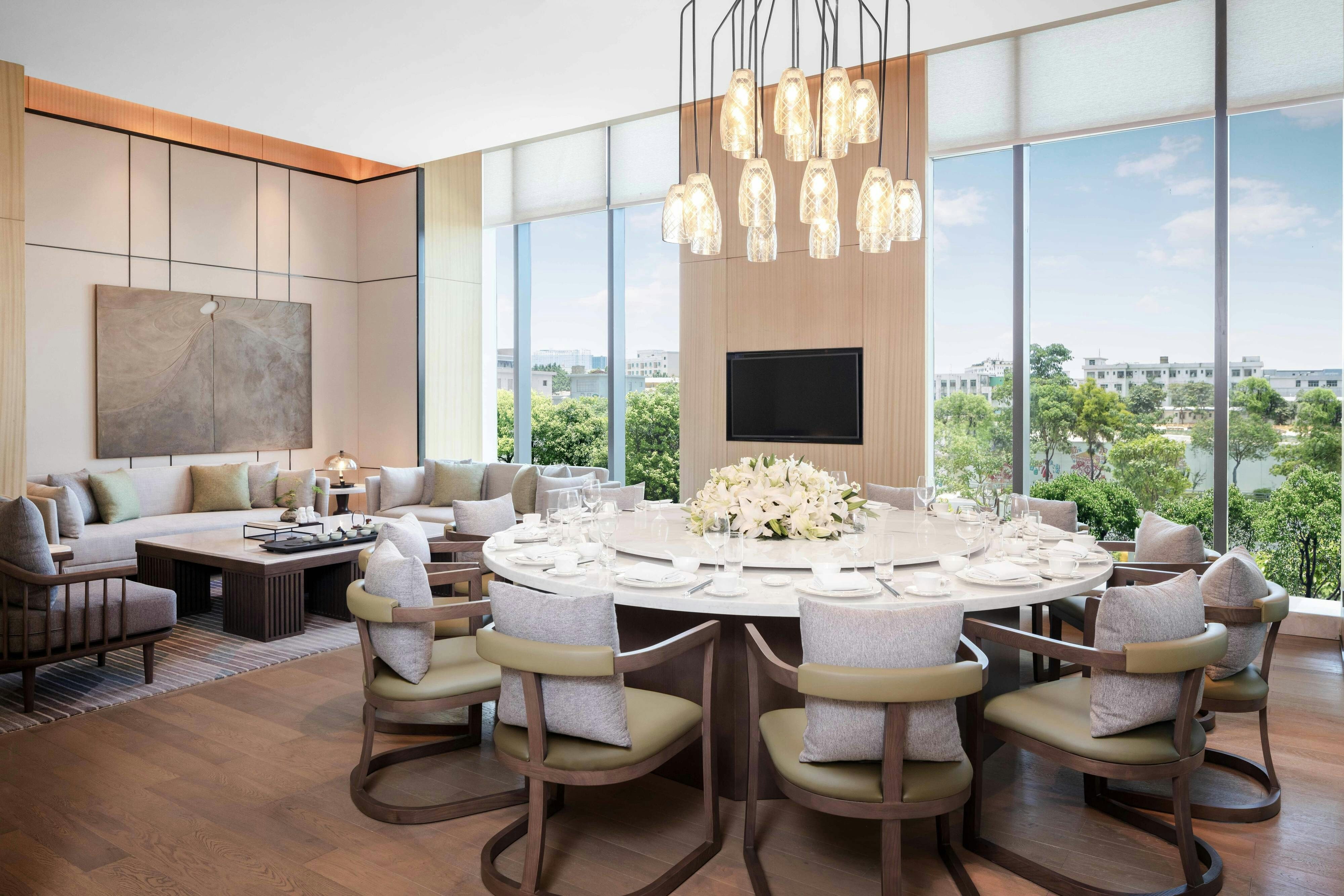 Courtyard By Marriott Shenzhen Bao An 43/45