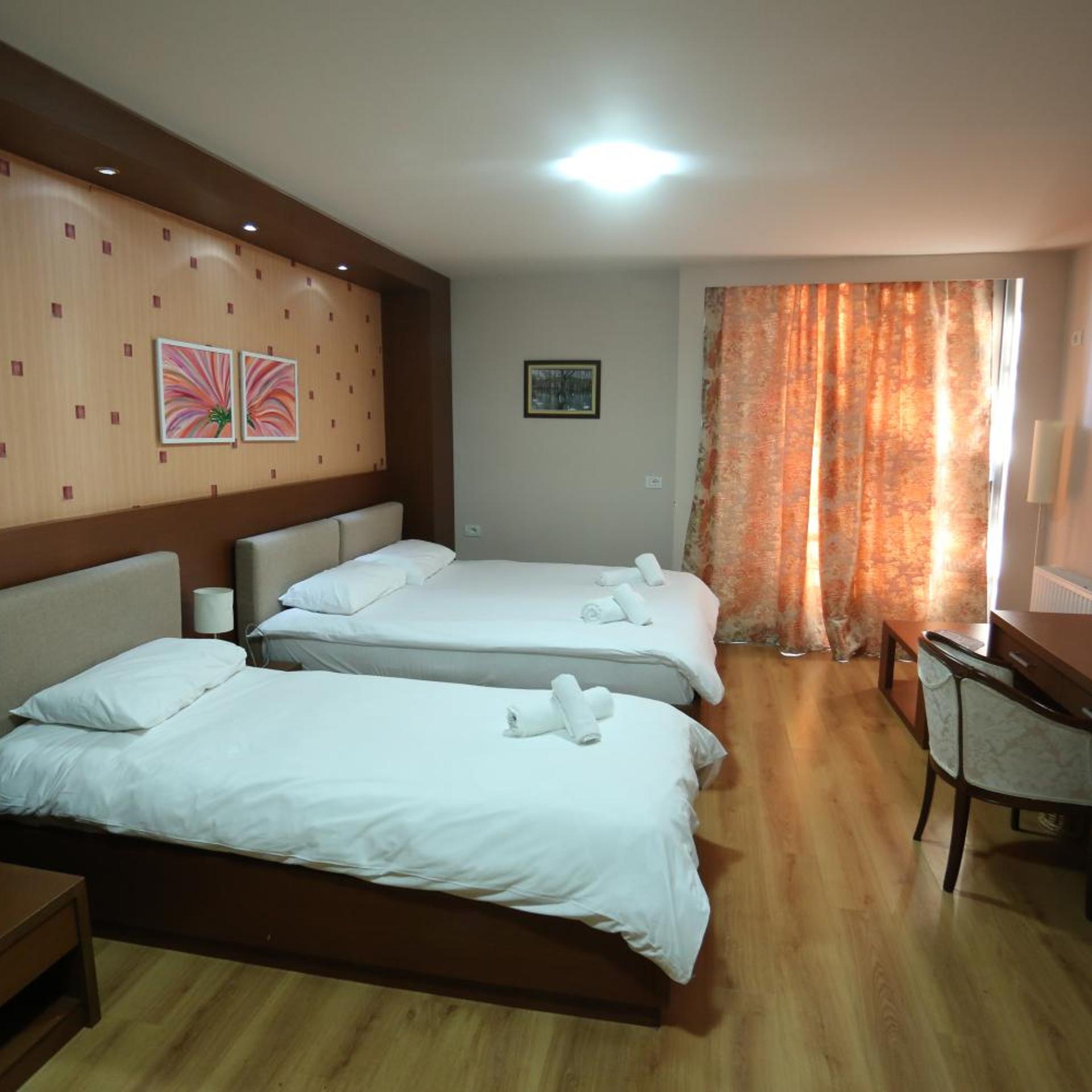 Perla Hotel 25/61