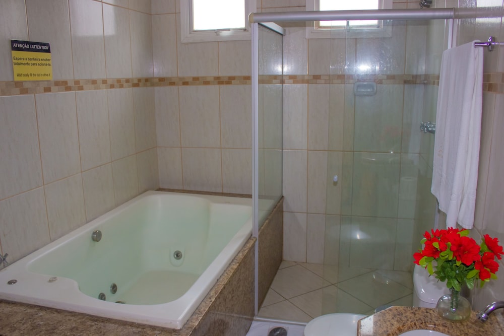 Hotel Meri 19/41