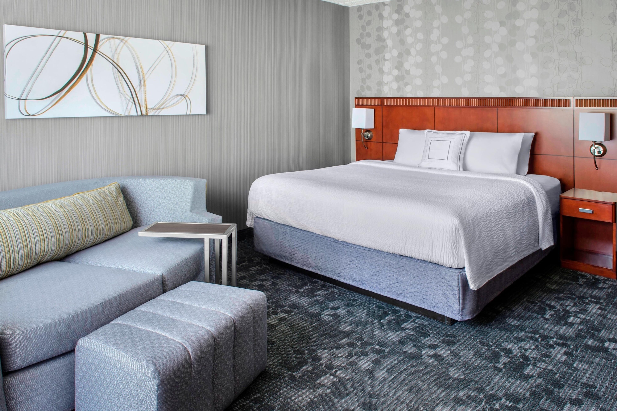 Suite, King Bed, Sofa