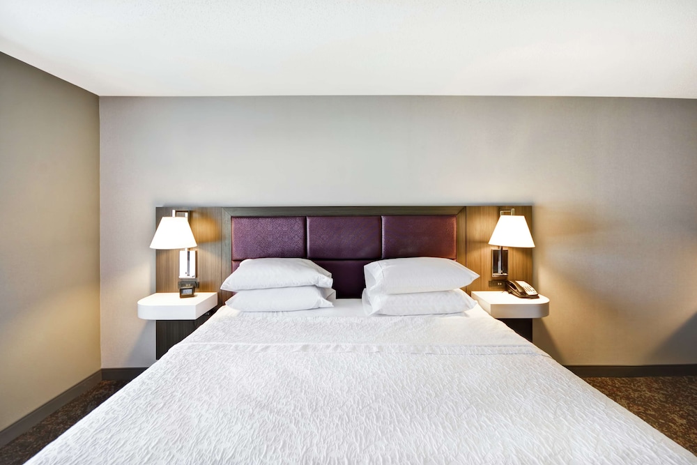 Hampton Inn & Suites Columbus Easton Area 18/49