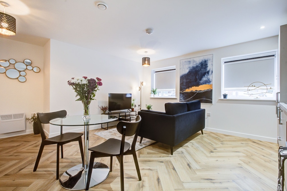 Lobby at HybridResi Mitcham, LONDON