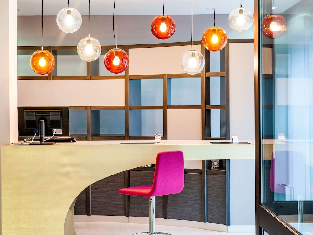 Mercure Hotel Duesseldorf Zentrum 7/63