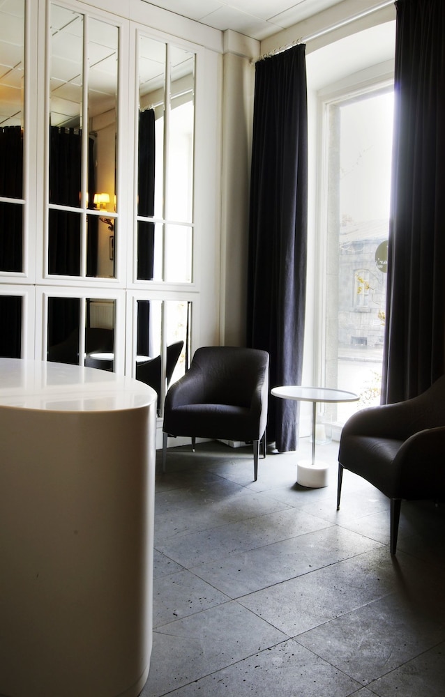 Kar-s Hotel 30/50
