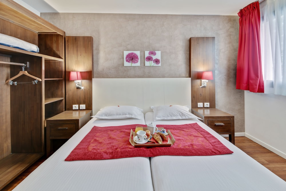 Hotel Paris Pacific 23/44