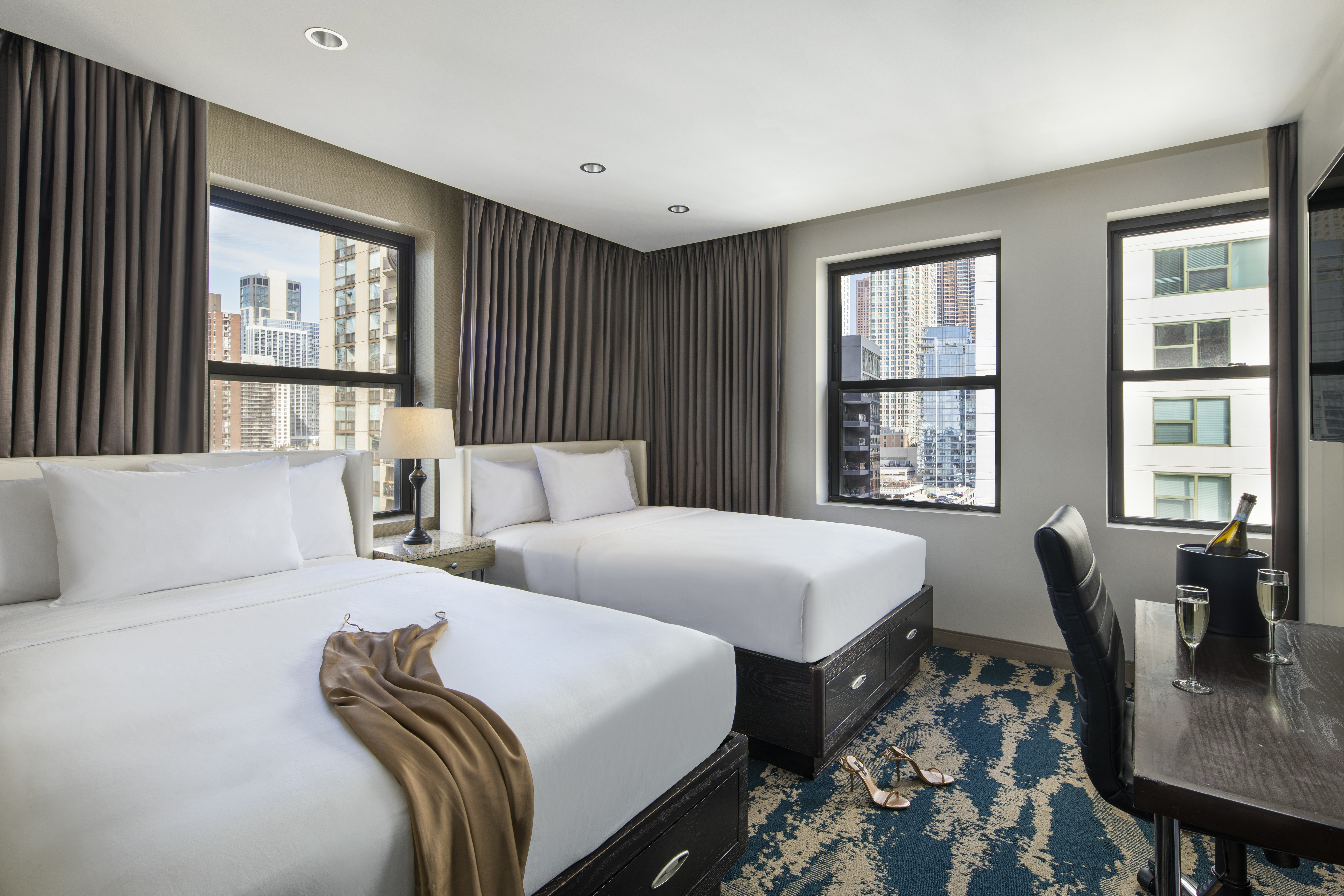 Hotel Felix Chicago 34/78