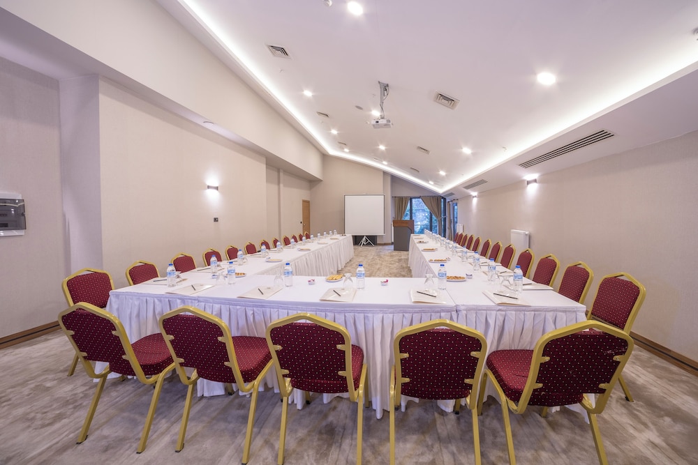 Royal Termal Hotel Bursa 44/50