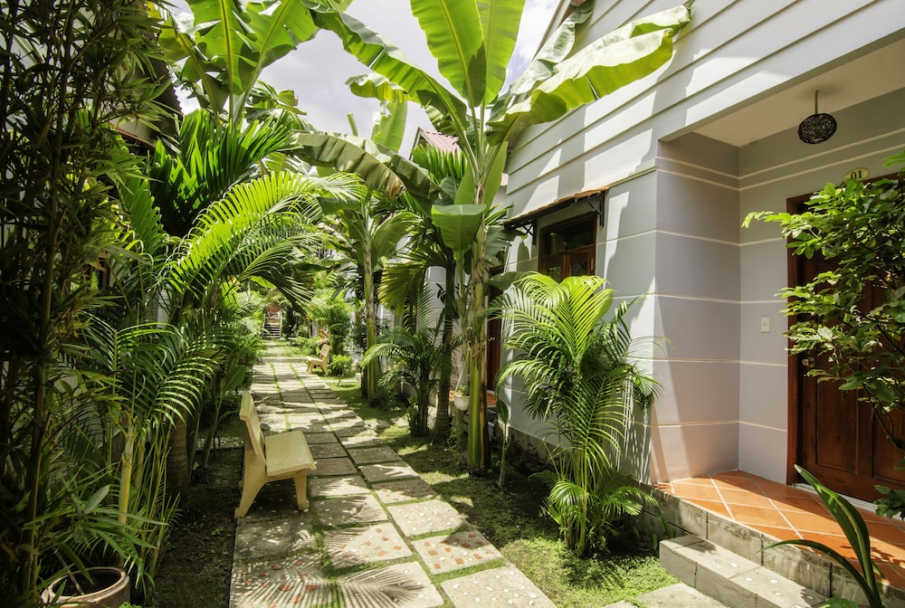 Dong Xuan Hong Guest House 31/49