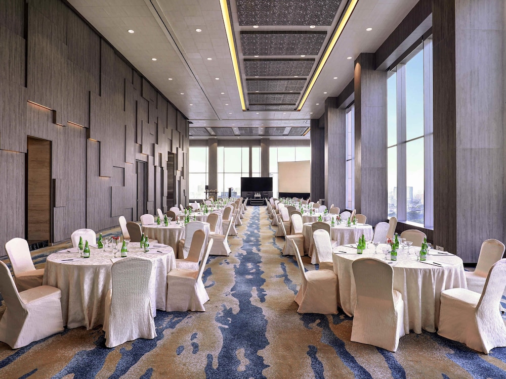 Grand Mercure Jakarta Kemayoran 62/69