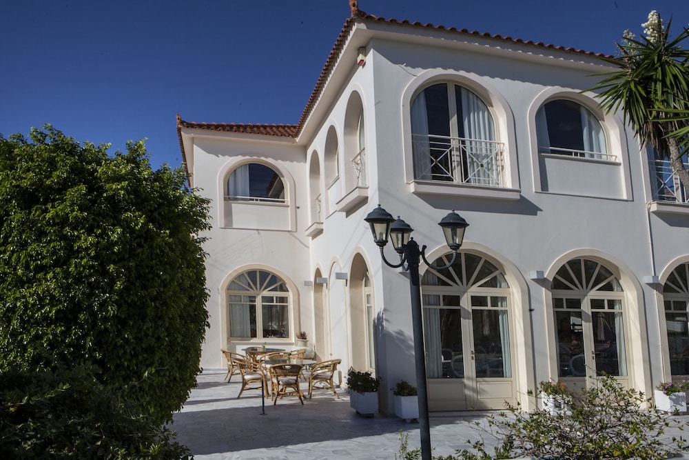 Princess Art Hotel in KEFALONIA