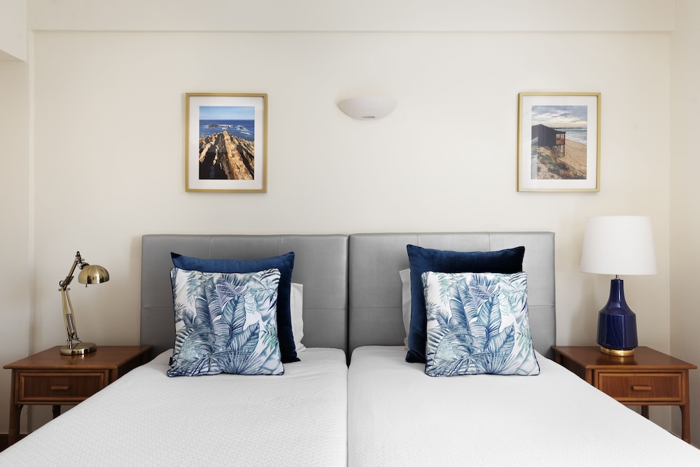Blue Bamboo Hotel 13/15
