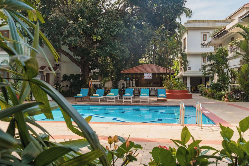Radisson Goa Candolim Hotel 82/84