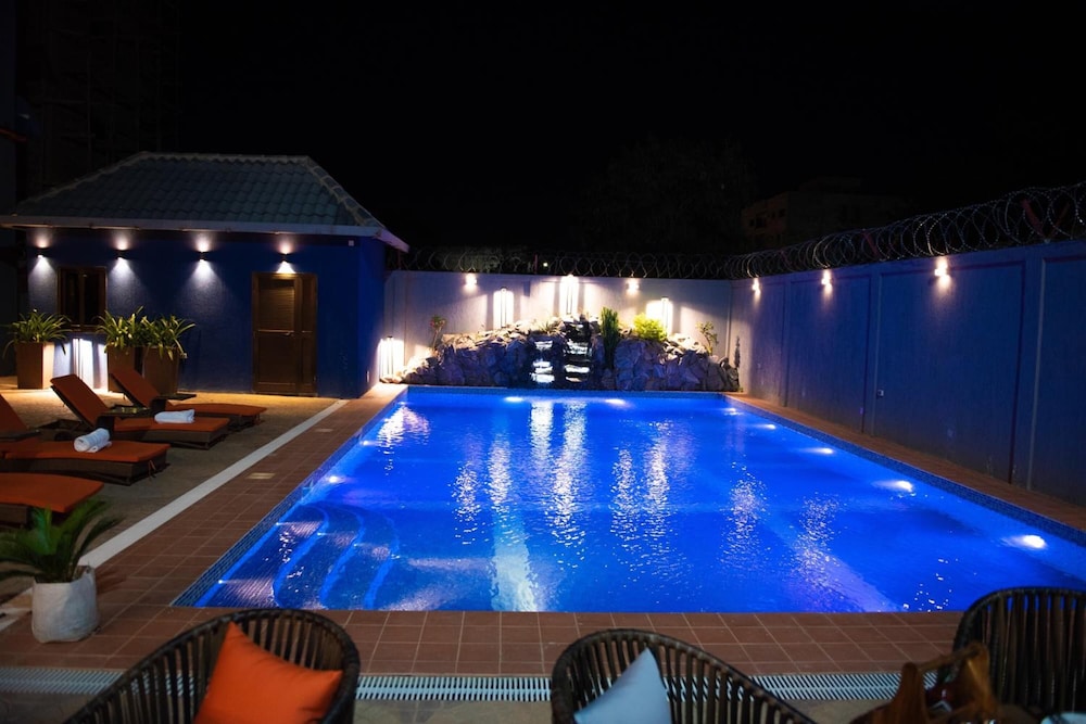 Sonia Hotel 23/32
