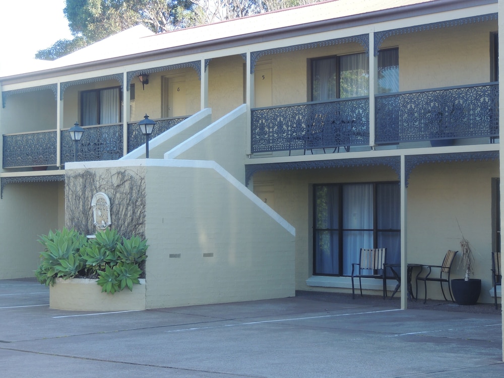 ARGYLE TERRACE MOTOR INN 2/38