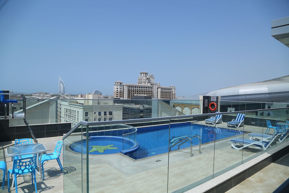 Tulip Al Barsha Hotel Apartment 67/85