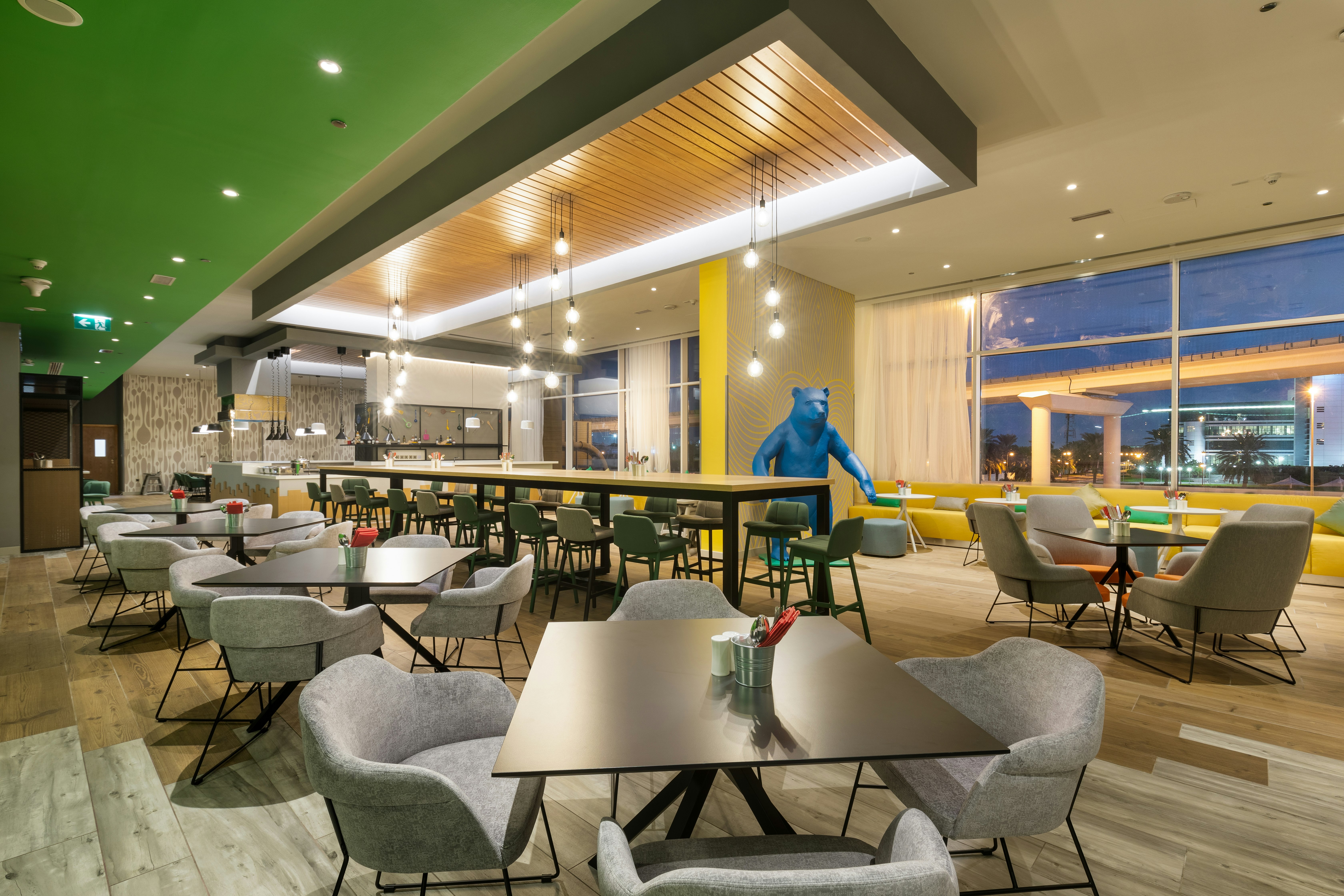 Studio M Arabian Plaza 46/53