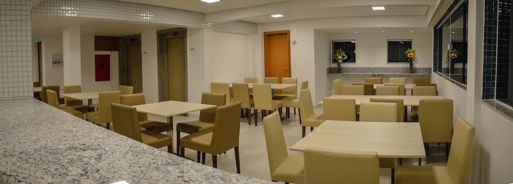 Aquarena Hotel 10/62